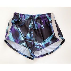 Zella sizes 7/8 Blue black shorts